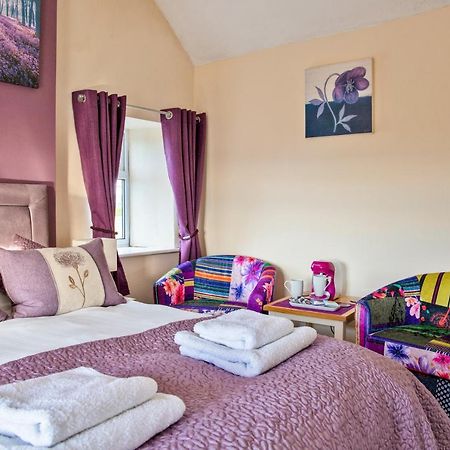 Moorland View Farm B&B Oakamoor エクステリア 写真